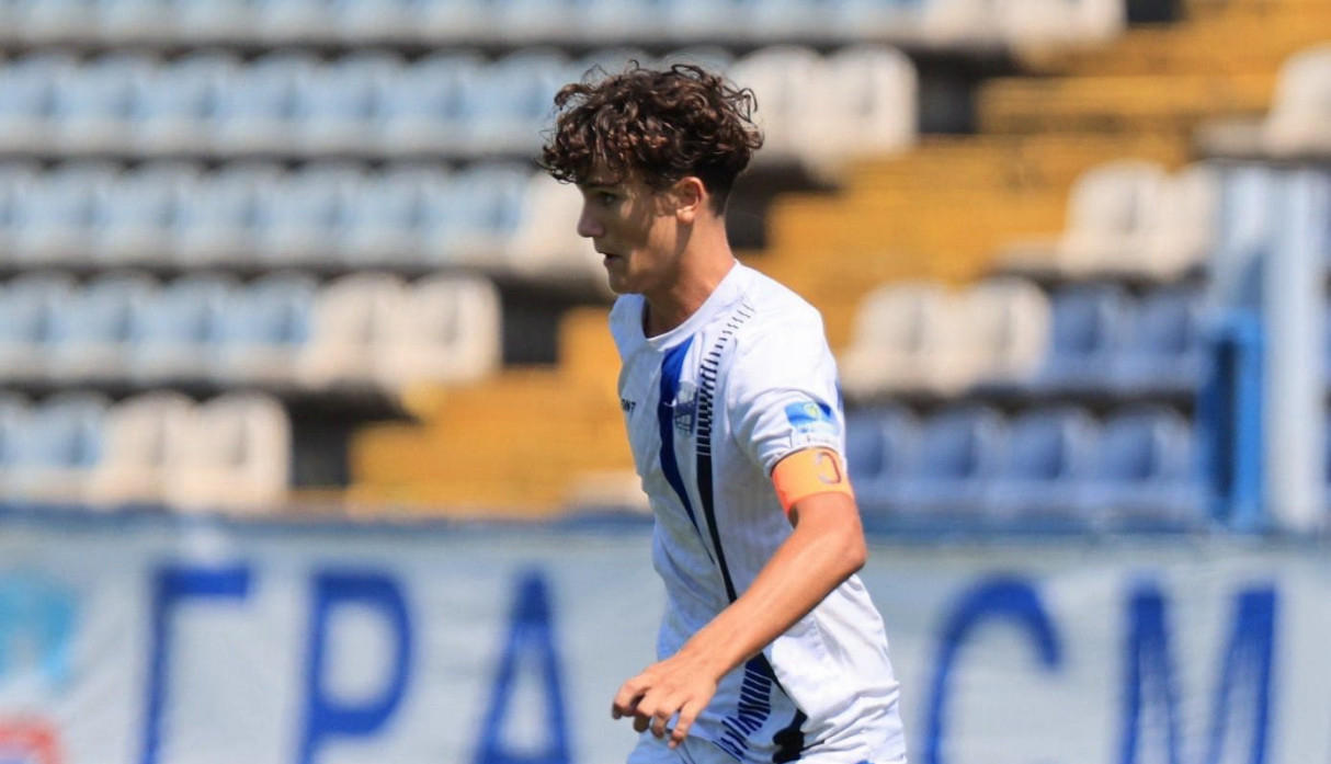 DOBRO GA ZAPAMTITE, OVO JE NOVO IME SRPSKOG FUDBALA: Ima samo 16 godina i već dominira ligom