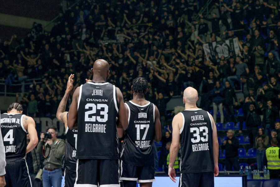 PESMA PO NOTAMA PARTIZANA: Lepe vesti koje su grobari želeli da čuju na dan meča