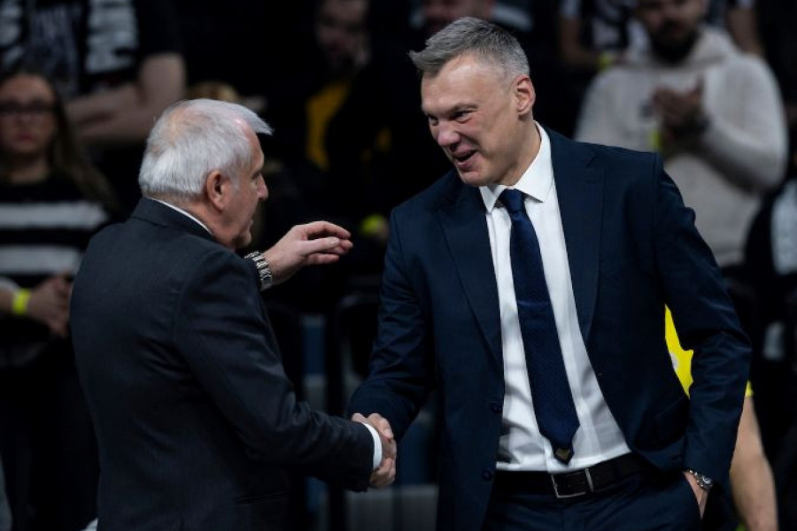 "NJEGOV POSAO JE DA VIČE": Dok jedni napadaju evropske trenere, on poručuje - to nije ništa lično