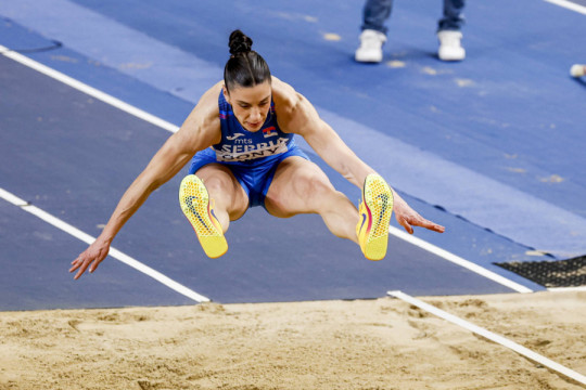 SJAJAN POČETAK - PA ONDA PAD! Ivana Španović ostvarila jako dobar rezultat, ali ostala bez podijuma!