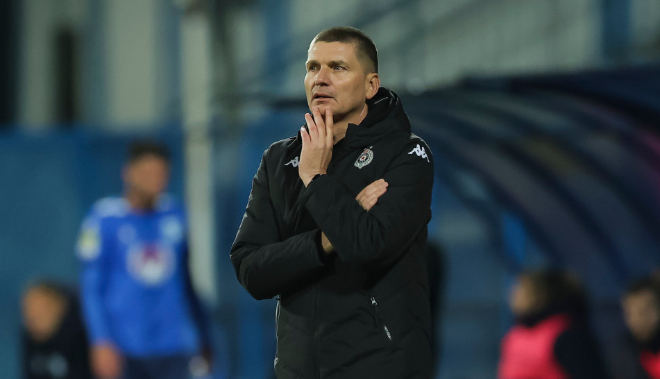 BLAGOJEVIĆU NEMA KO DA IGRA: Partizan u ozbiljnom problemu pred derbi sa Zvezdom