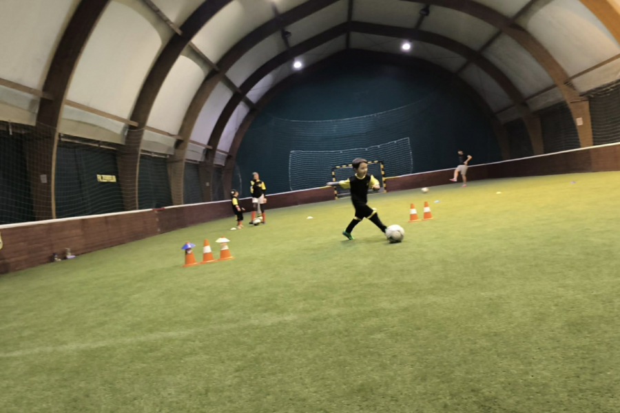 POVRATAK TRADICIJE NA OBALU DUNAVA: Škola fudbala Zeppelin 026 ponovo otvara svoja vrata!