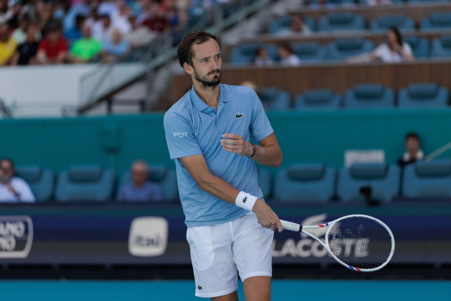 ŠOK! Medvedev poražen u Majamiju!