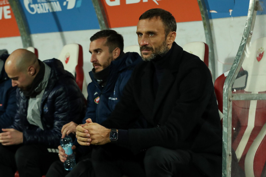 OFK BEOGRAD OSTAO BEZ TRENERA! Damjanović otišao sa klupe "romantičara", ovo su svi detalji