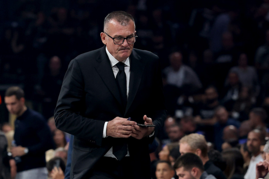 ZAŠTO ĆUTIŠ, ZORANE?!