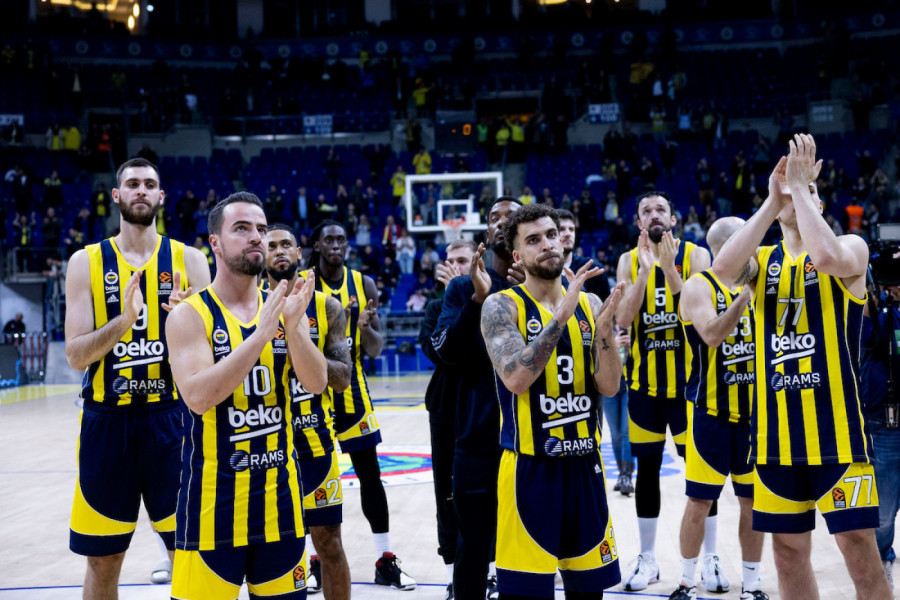 KRAJ JEDNE ERE: Fenerbahče raskinuo ugovor sa igračem usred sezone!