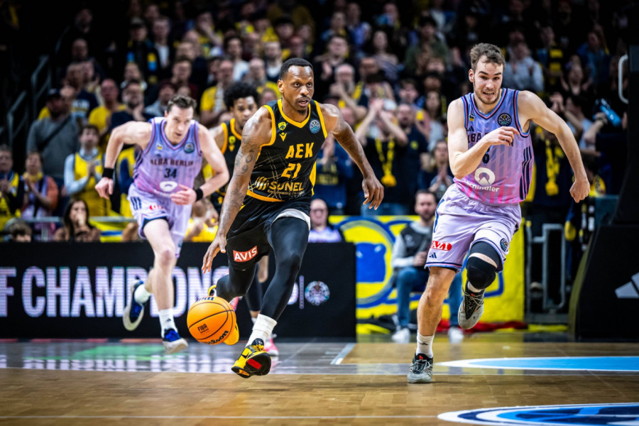 NANELI BOLJI OD DŽABARIJA PARKERA! Uzbudljiv duel u Atini!