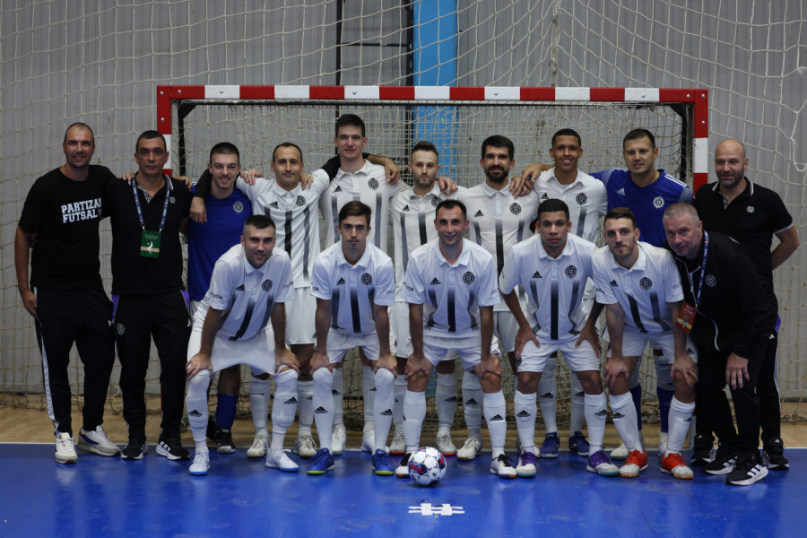 CRNO-BELI KA DUPLOJ KRUNI: Partizan u Smederevu potvrđuje šampionske ambicije!