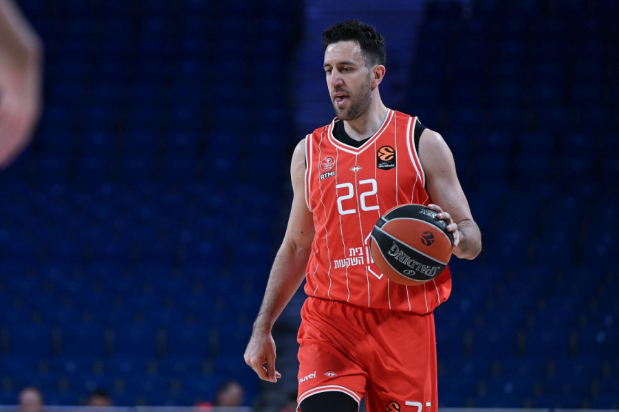 BRILJANTNA PARTIJA VASILIJA MICIĆA! Hapoel rutinski protiv Fenera!