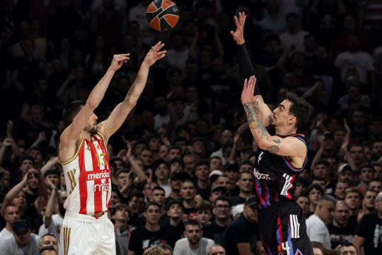 ARENA PROKLJUČALA ZBOG KAPITENA! Delije ovako nagradile Ognjena Dobrića (VIDEO)