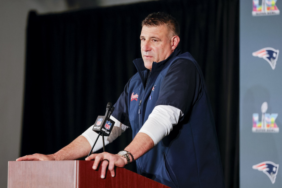 OBOJE SU U BRAKU! Čuveni trener i sportska novinarka snimljeni u hotelu (FOTO)