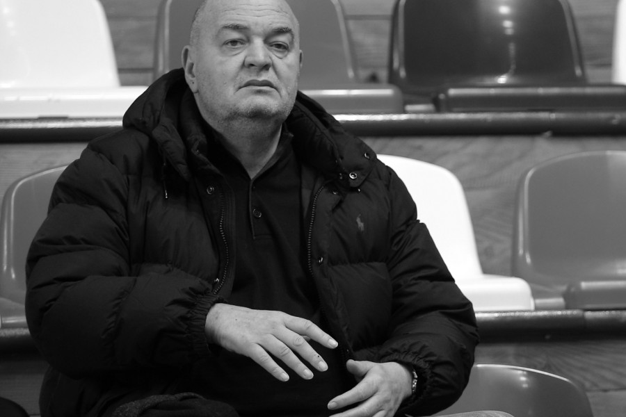 OTIŠAO JE DULE: Grobari se oprostili od Vujoševića - slike koje slamaju srce! (VIDEO)