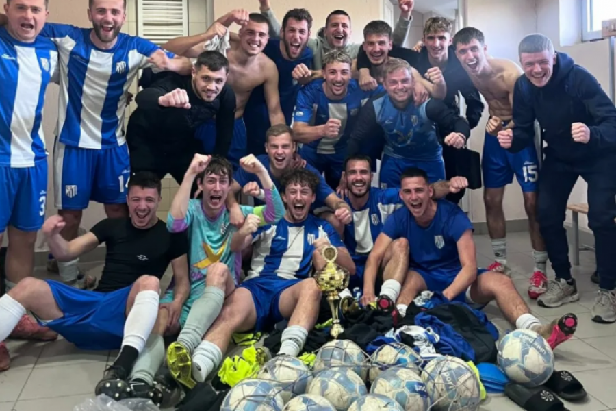 TROFEJ PUTUJE U STAPAR: Hajduk slavio u dvorištu Budućnosti