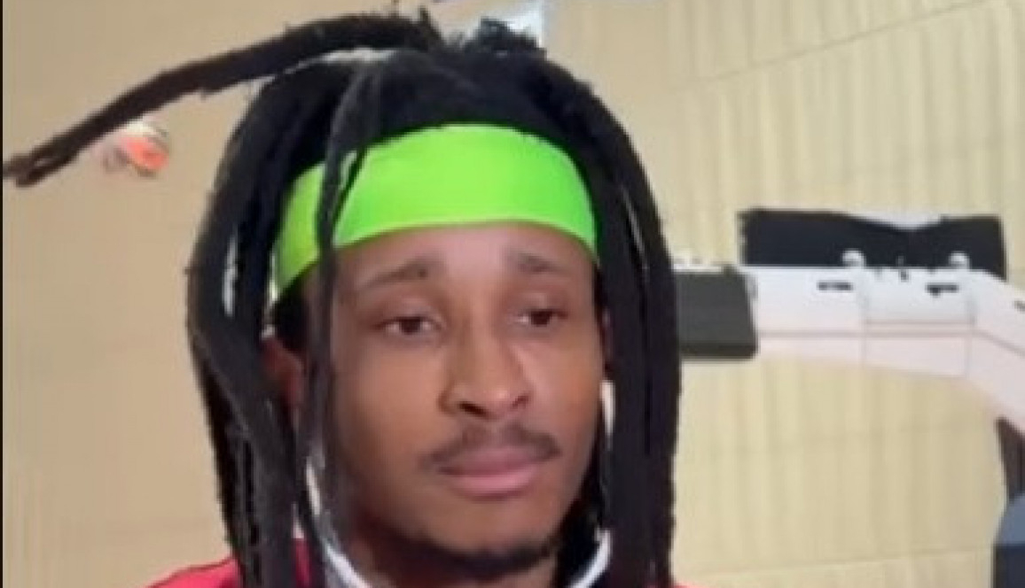 DOBRO POZNATO LICE NA MARAKANI: Čima Moneke uživa u fudbalskoj predstavi (FOTO)