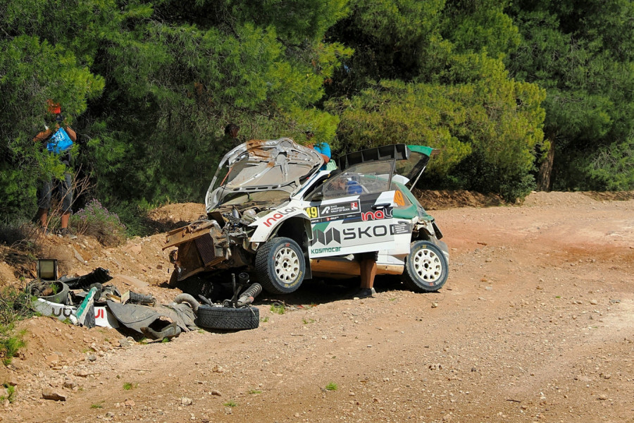 NESREĆA NA RELI SPEKTAKLU U HRVATSKOJ: Vozač zamalo izbegao tragediju!