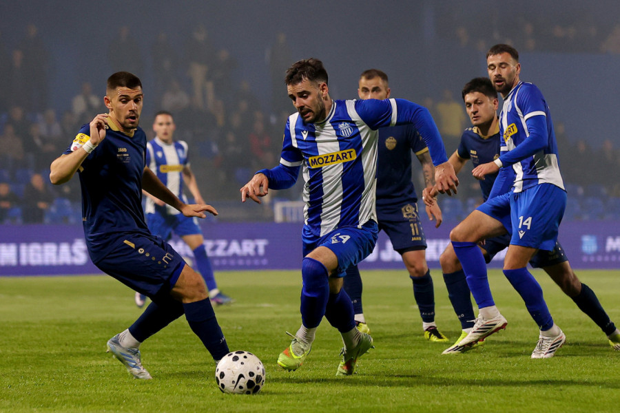 USPAVANKA NA OTVARANJU STADIONA! OFK Beograd dočekao Radnik, ali navijači ostali uskraćeni za ono glavno! (FOTO)