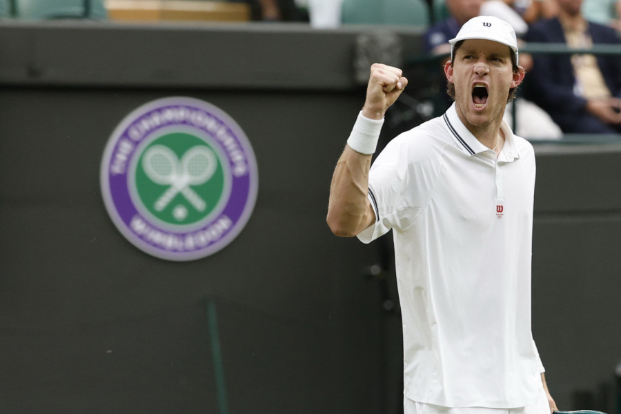 SLAVNI TENISER I NJEGOVA PORODICA DOBILI OPASNE PRETNJE: "Doneću ti decu u kovčegu" (VIDEO)