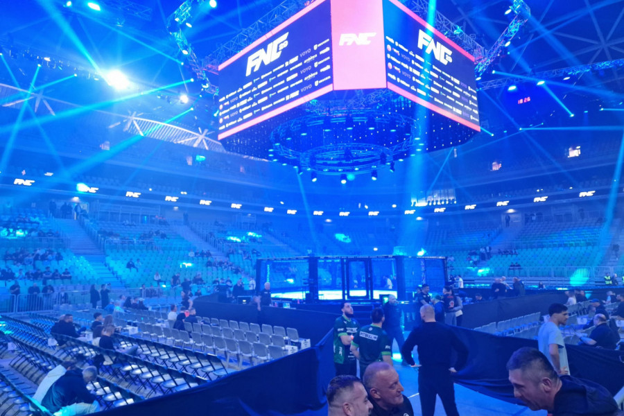 SVE JE SPREMNO ZA FNC SPEKTAKL! Ljubljana je na nogama - BORI SE DUŠAN DŽAKIĆ!