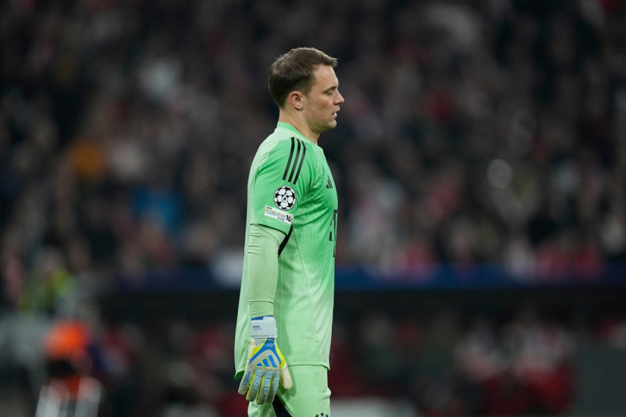 ŠTA TO PRIČA NOJER: Primio evrogol za špice - njegovo objašnjenje je potpuno urnebesno! (VIDEO)