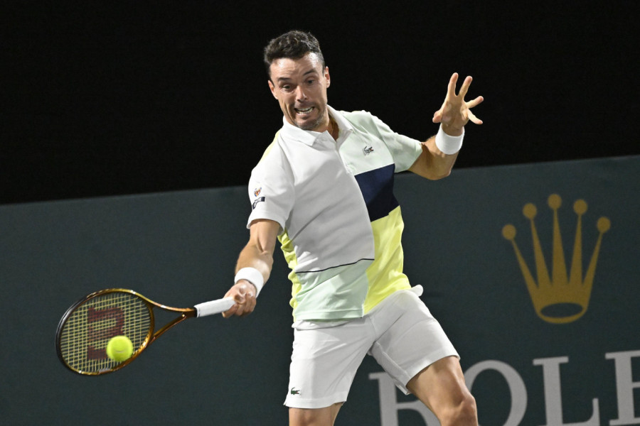 ČAK TRI PUTA JE POBEĐIVAO NOLETA: Poznati teniser objavio kraj karijere!