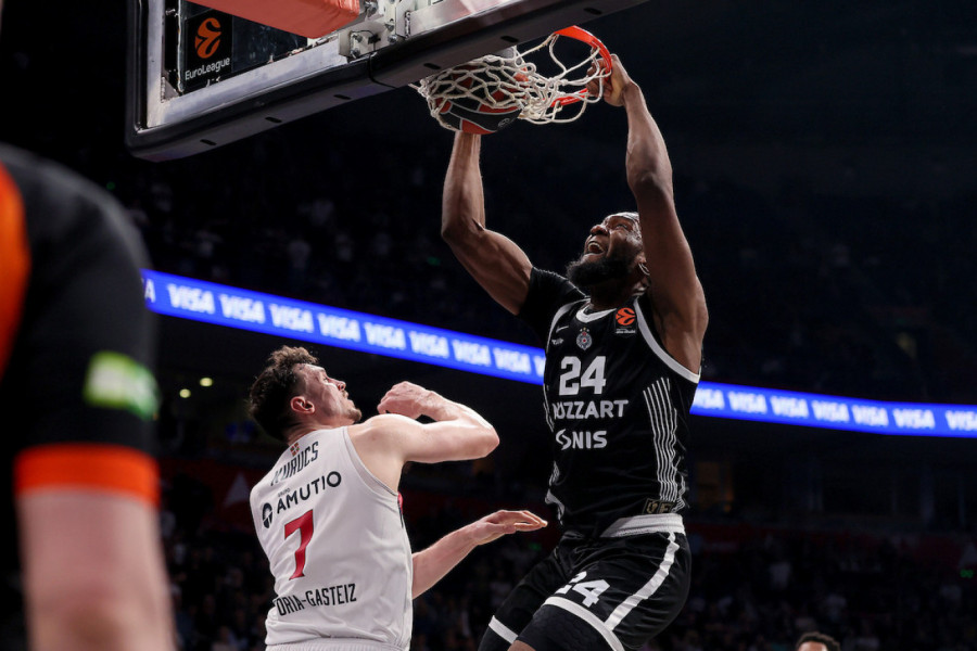 NAPAD PRORADIO: Partizan stigao do dvocifrene prednosti