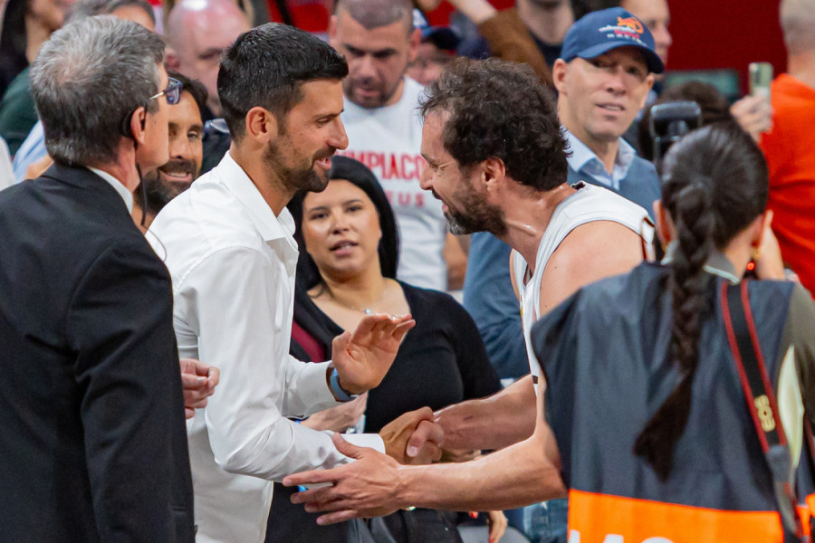 ZVEZDA KAO IZVOR NERVOZE Objavljen Novakov intervju sa lepom Milenom (VIDEO)