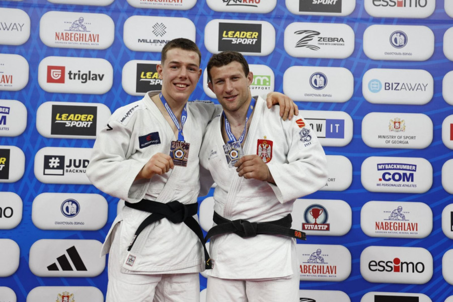 SRBIJO BUDI PONOSNA: Neverovatan uspeh - Majdov i Simin doneli medalje sa EP!