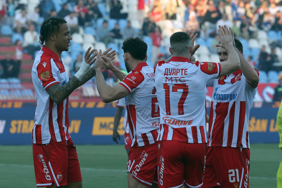 ZVEZDA BI DA SLAVI TITULU U SREDU, ALI PITA SE PARTIZAN: Crno-beli imaju sudbinu Superlige u svojim rukama