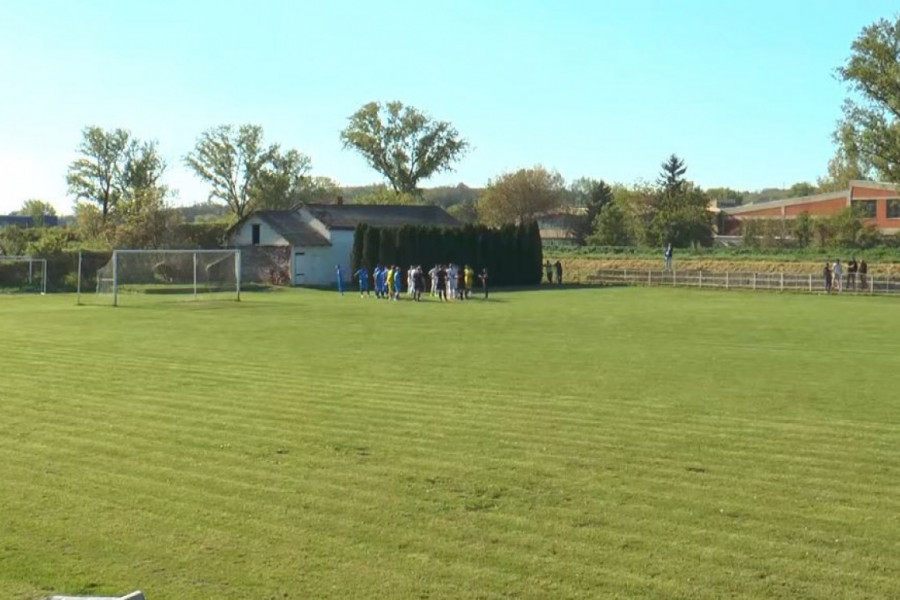 SLOGA IZNENADILA OFK: Domaćin slavio u Batočini uz određenu dozu sportske sreće!