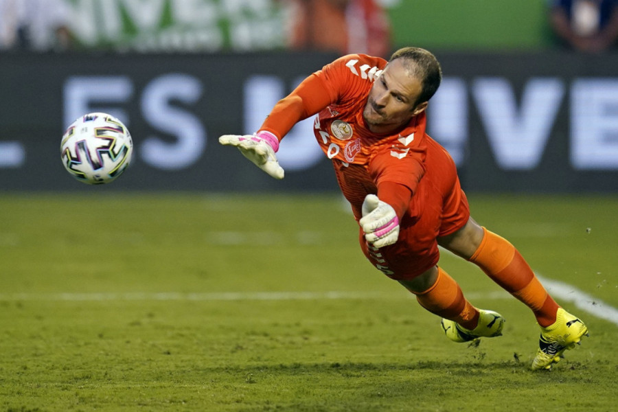 ŠOKANTNA SUDBINA BOSANCA! Pre 10 godina doneo Lesteru titulu, sad sa njim ispao u treću ligu! (FOTO, VIDEO)