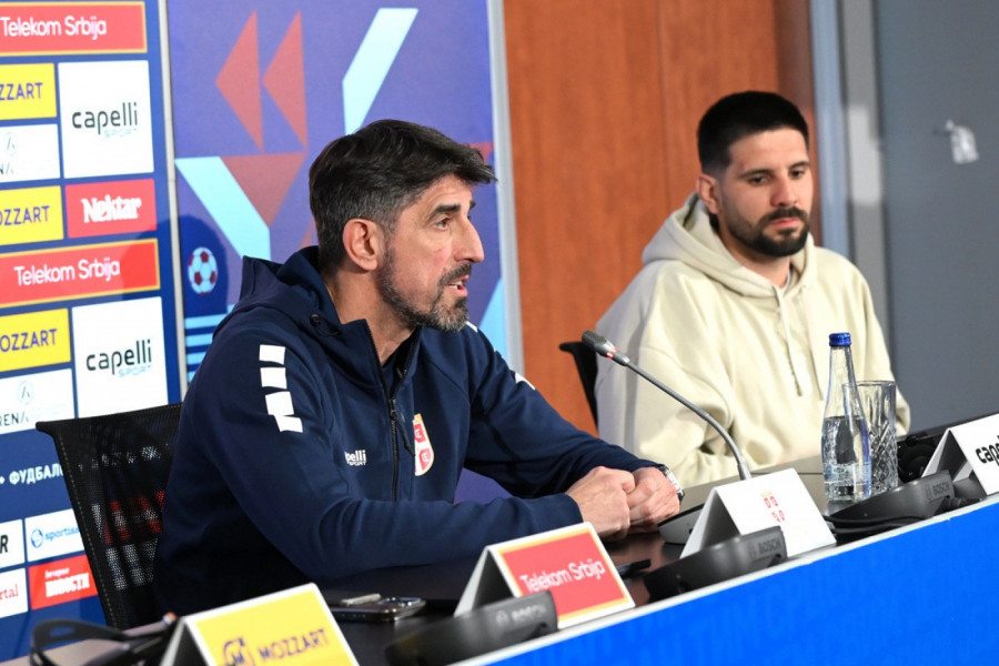 PAUNOVIĆ ZADOVOLJNO TRLJA RUKE: Mitrović nastavio da rešeta - Srbin podigao novi trofej! (VIDEO)