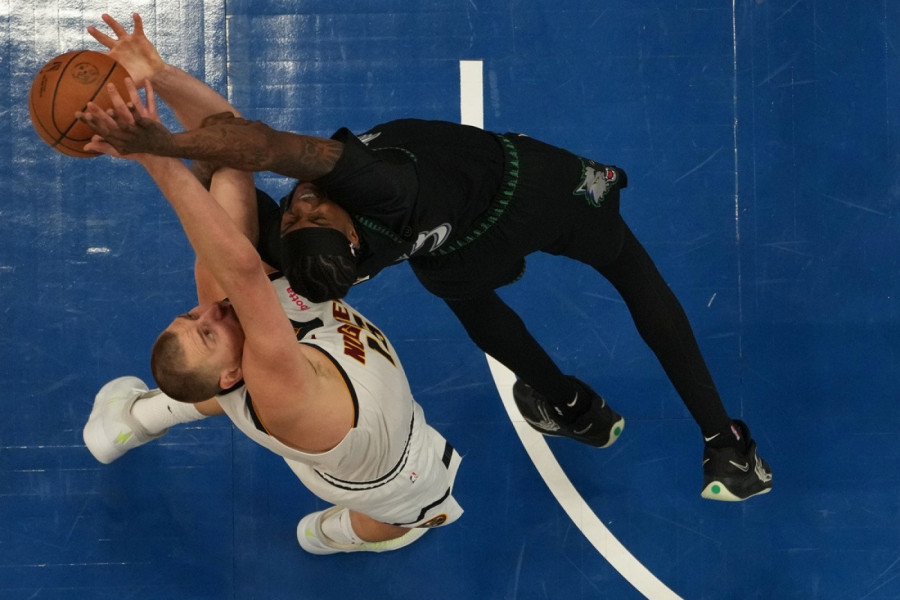 ISPLIVAO NOVI SNIMAK! Ovaj jezivi detalj sa Jokićeve tuče niste videli - žena bežala glavom bez obzira! (VIDEO)