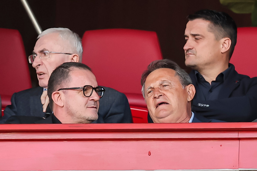 IZNENAĐENJE ILI NE? Evo s kime je Predrag Mijatović došao na večiti derbi (VIDEO)