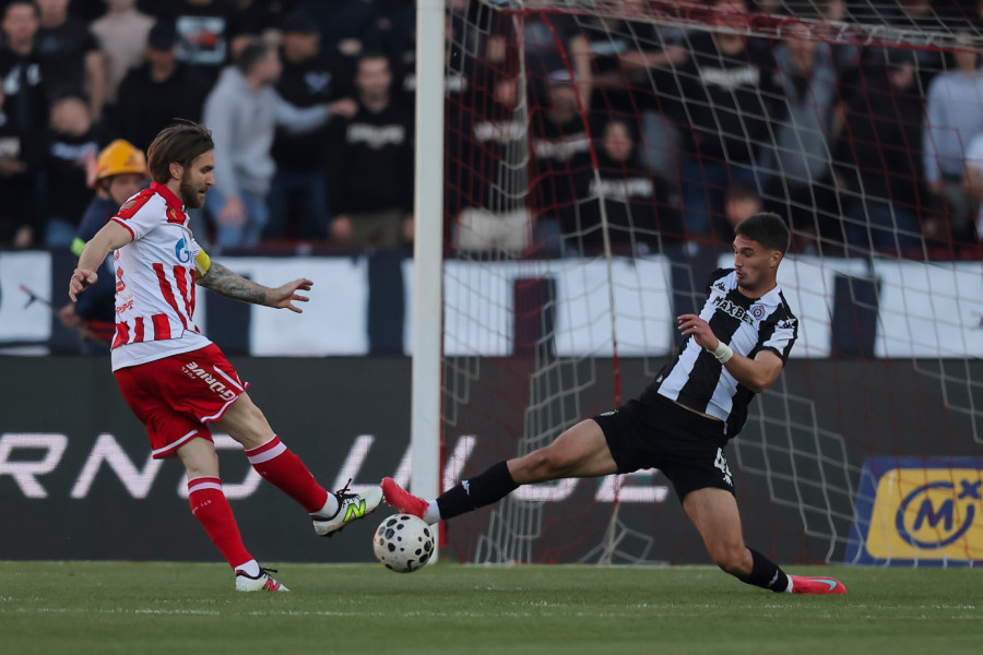KO BI OVO OČEKIVAO?! Pitali smo AI šta će biti u Večitom derbiju - odgovor će iznenaditi i Crvenu zvezdu i Partizan!