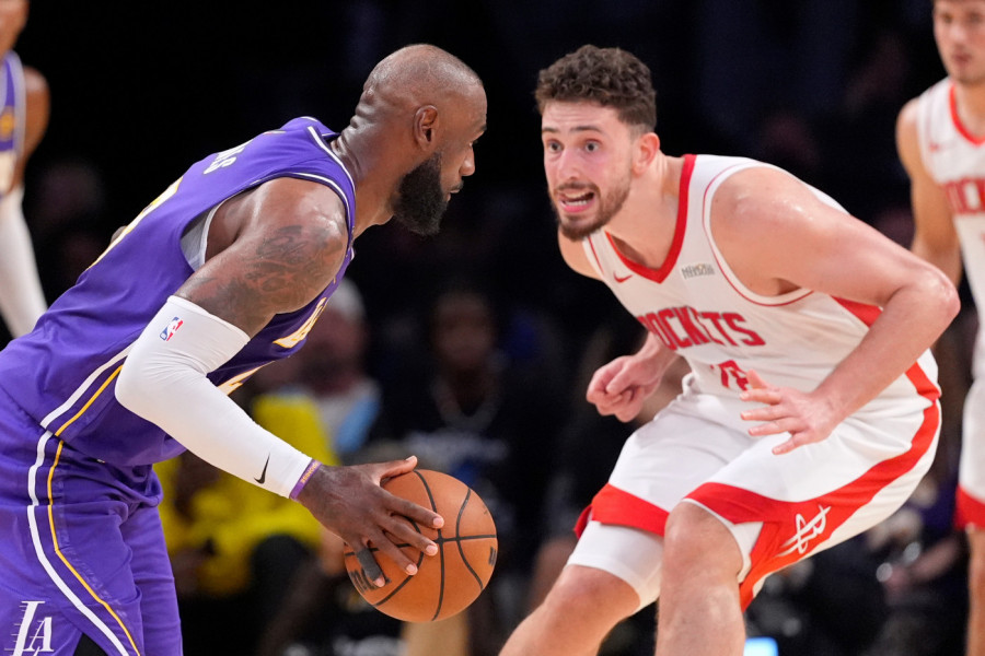 "TI SI POSLEDNJI KOJI SME TO DA KAŽE": Lebron Džejms očitao lekciju "bejbi Jokiću"