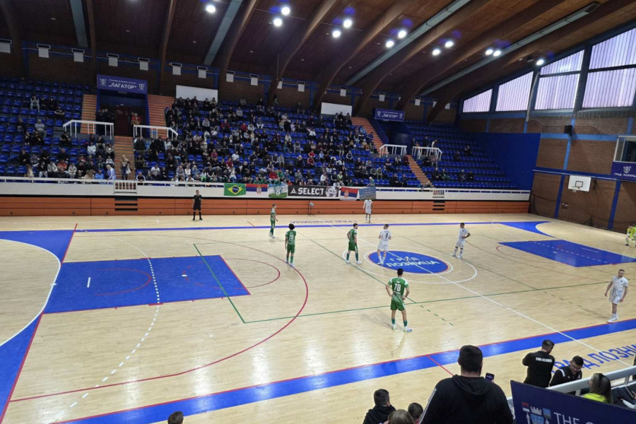 AKO SE PO JUTRU DAN POZNAJE – ČEKA NAS VRHUNSKO FINALE: Loznica minimalcem otvorila seriju protiv Smedereva