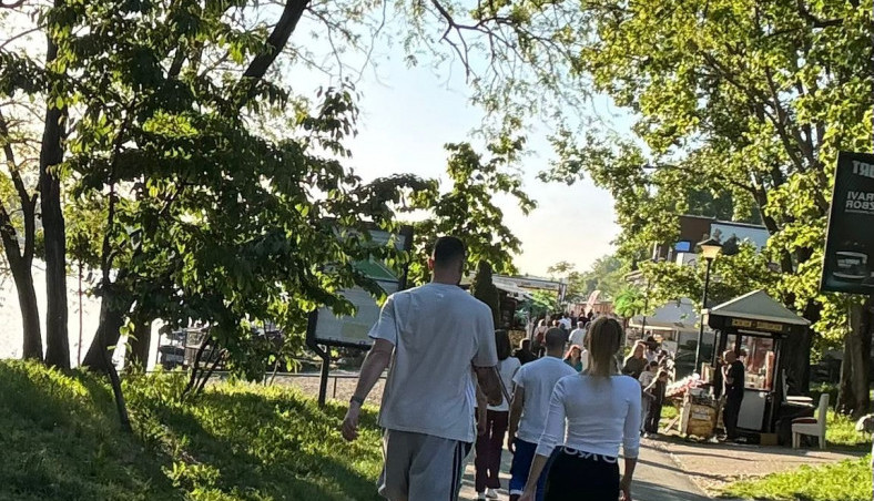 SPORTISSIMO EKSKLUZIVA! Pogledajte gde smo uhvatili Donatasa Motiejunasa posle pobede Zvezde (FOTO)