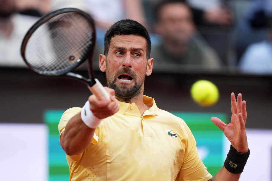 HITNO SE OGLASIO ĐOKOVIĆ! Novak jutro posle poraza izustio samo dve reči! (FOTO)