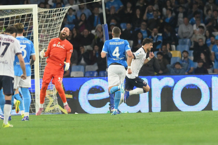 SRBINU VISI LIGA ŠAMPIONA: Vanja je mogao samo da posmatra - Bolonja utišala Napulj! (VIDEO)
