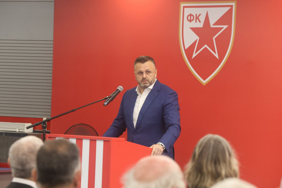 EMOTIVNI DRČELIĆ NA IVICI SUZA! Zvezda trening centar naziva po velikom Cveletu! (VIDEO)