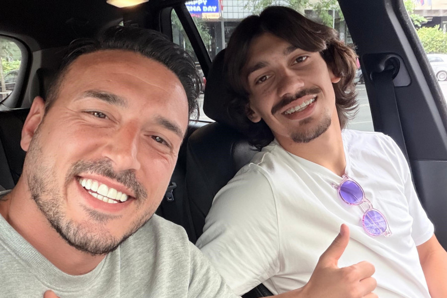 SUKAČEV SKREĆE PAŽNJU NA SEBE! Jeremić istakao njegove kvalitete na terenu i van njega