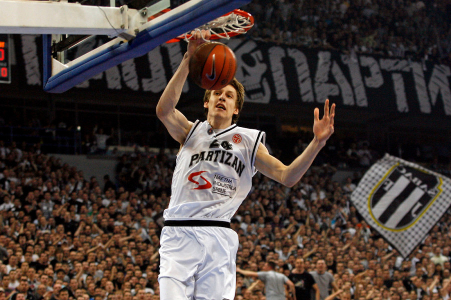 PARTIZAN SE JAVIO VESELOM! Ovo je moćna poruka crno-belih posle vesti da legendarni Čeh ide u penziju!