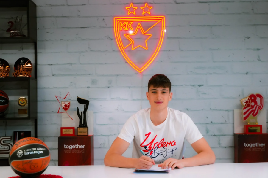 ŠTETA: Crvena zvezda upisala treći poraz u Atini - jedan igrač se posebno istakao!