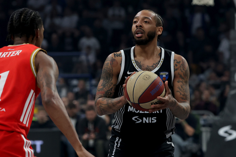 PARTIZAN "PECNUO" CRVENU ZVEZDU: Pogledajte šta je klub iz Humske objavio nakon rutinske pobede u ABA ligi! (FOTO)
