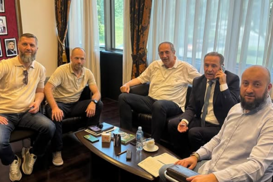 VAŽNA POSETA: Delegacija Sloge u domu crno-belih