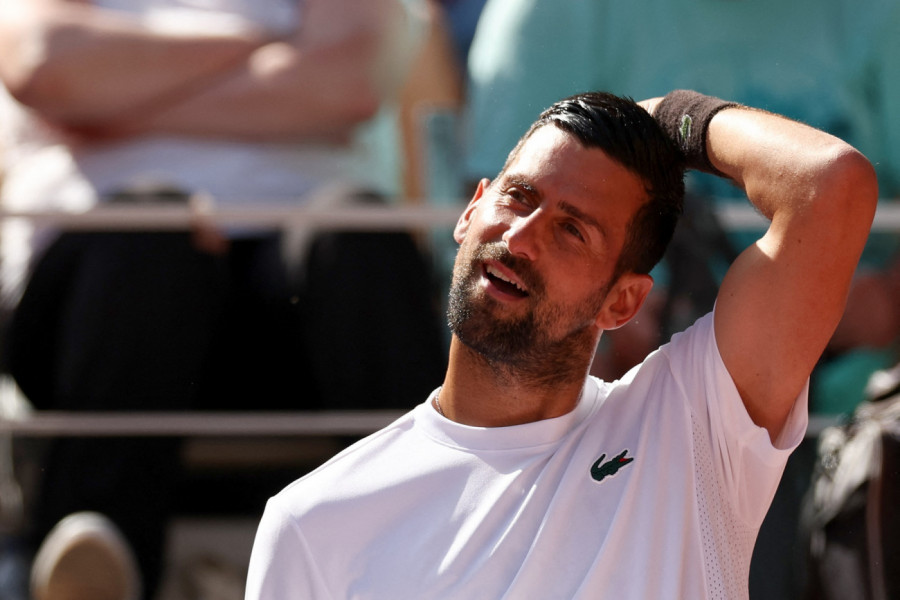 NOVAK DOBIO POSEBAN POKLON! Ovo će posebno da se dopadne Tari (VIDEO)