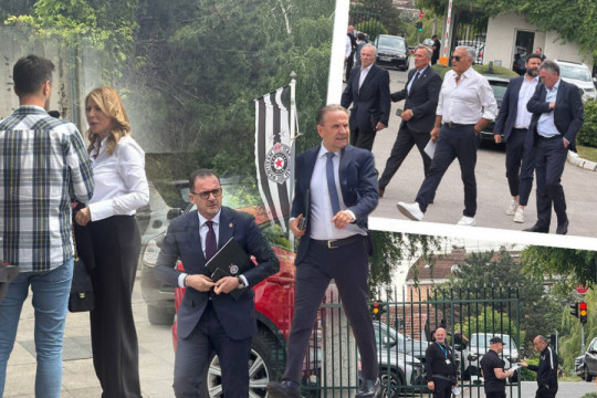 GOTOVA KONFERENCIJA NA TELEOPTIKU: Ljajić najavio nove ljude, Mijatović podneo ostavku! (FOTO, VIDEO)