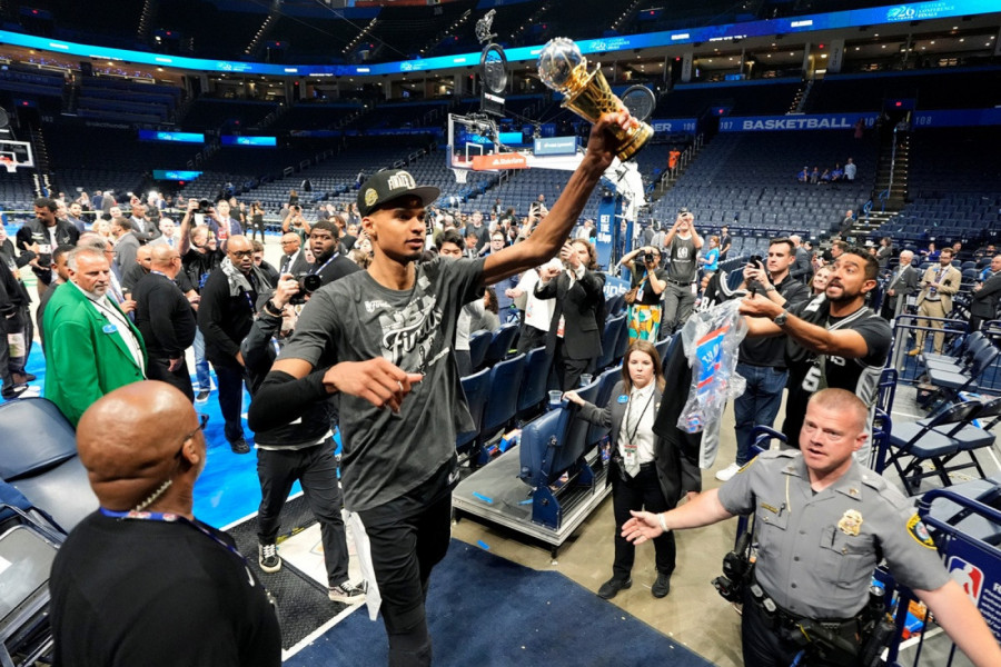 VEMBI PROBIJA GRANICE! Stigao do NBA finala i saznao lepe vesti - staje rame uz rame sa Jokićem!