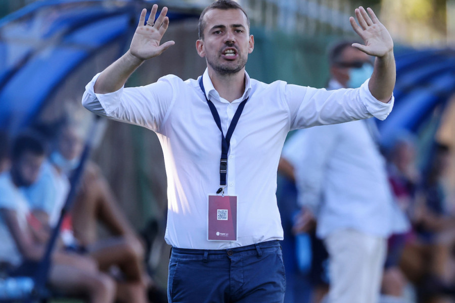 JAVOR KREĆE U NOVU MISIJU: Promovisan trener za napad na povratak u Superligu