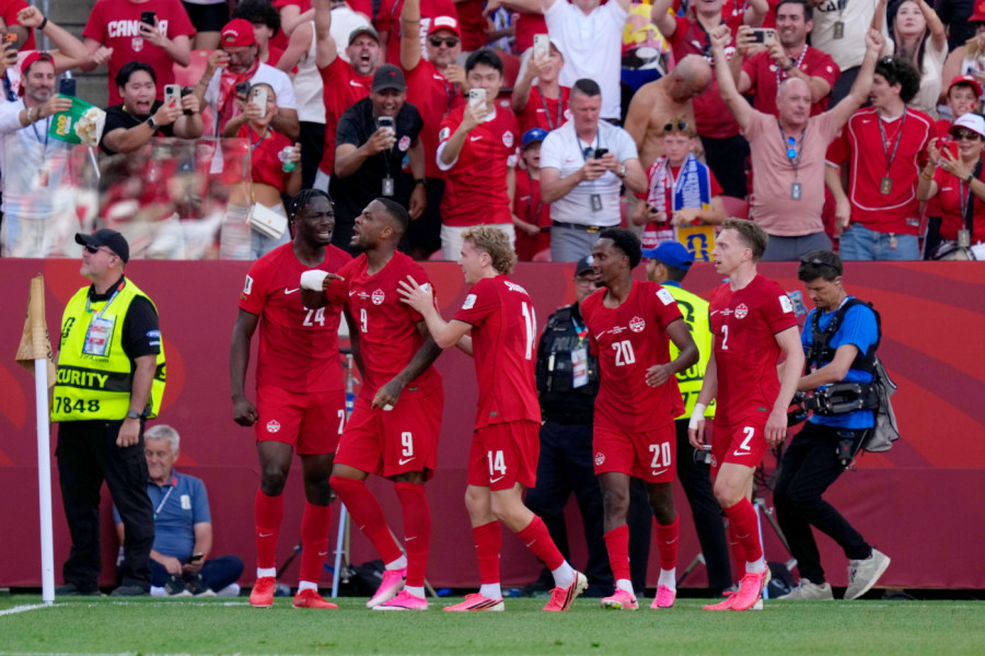 SAMO TRI MINUTA NA TERENU: Larin matirao Bosnu i Hercegovinu! (VIDEO)